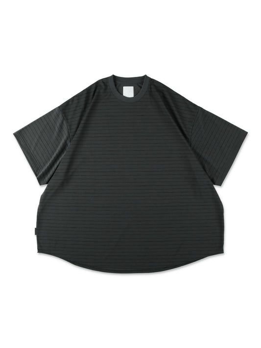 SUPER BIG SIDE STRIPE TECH SS TEE / Chacoal