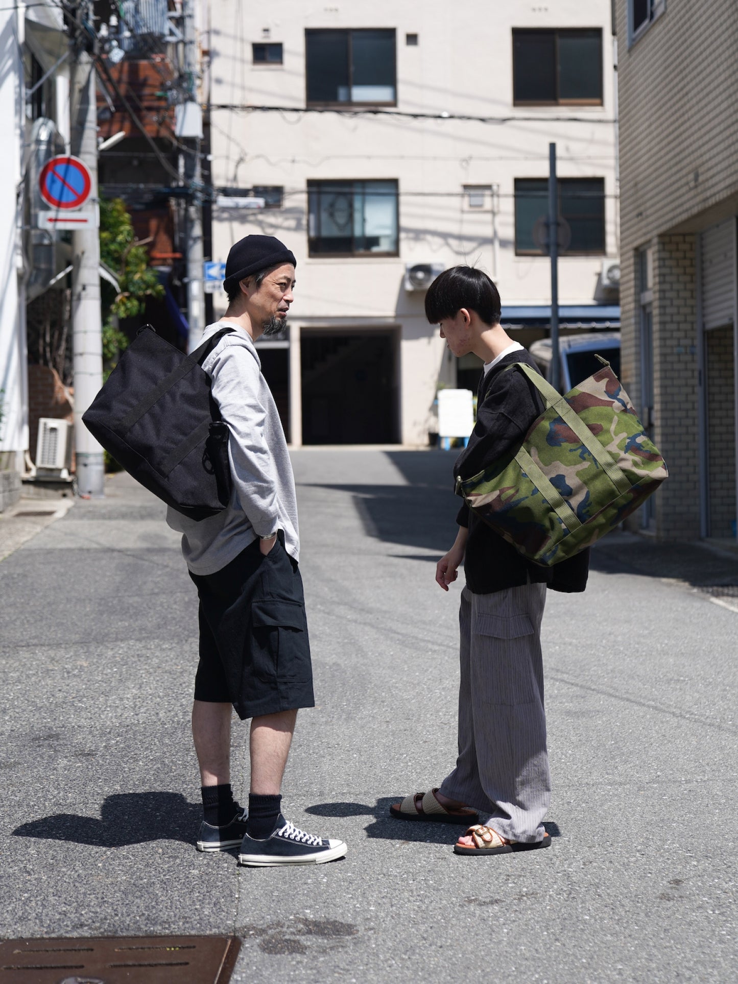 HUNTER'S TOTE BAG, ZIP-TOP WITH SHOULDER STRAP / 2colors