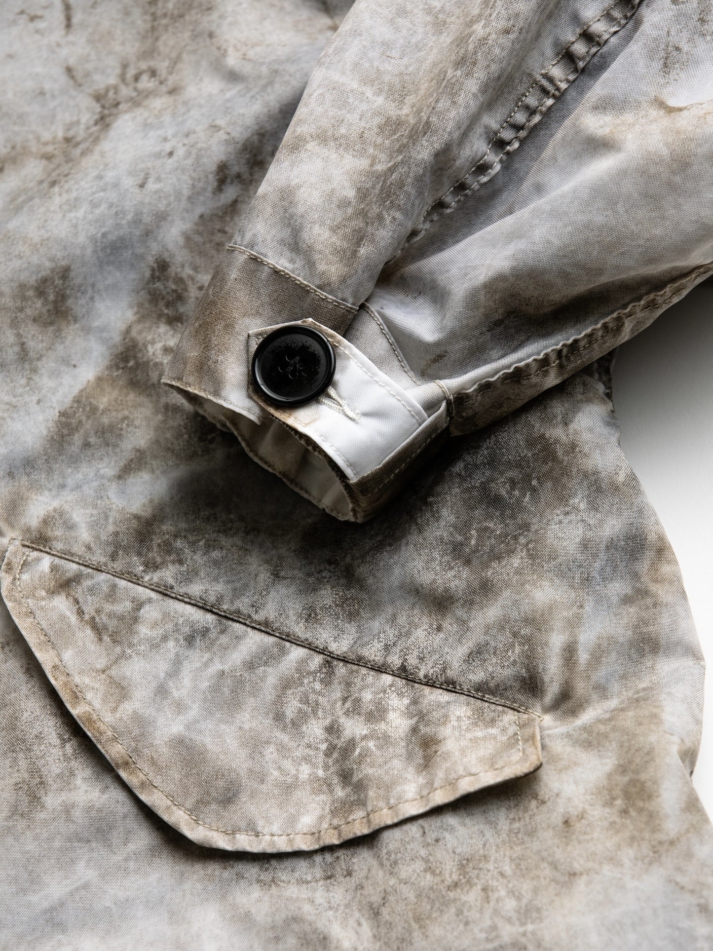 DIRTPAINT NYLON MODS COAT / White