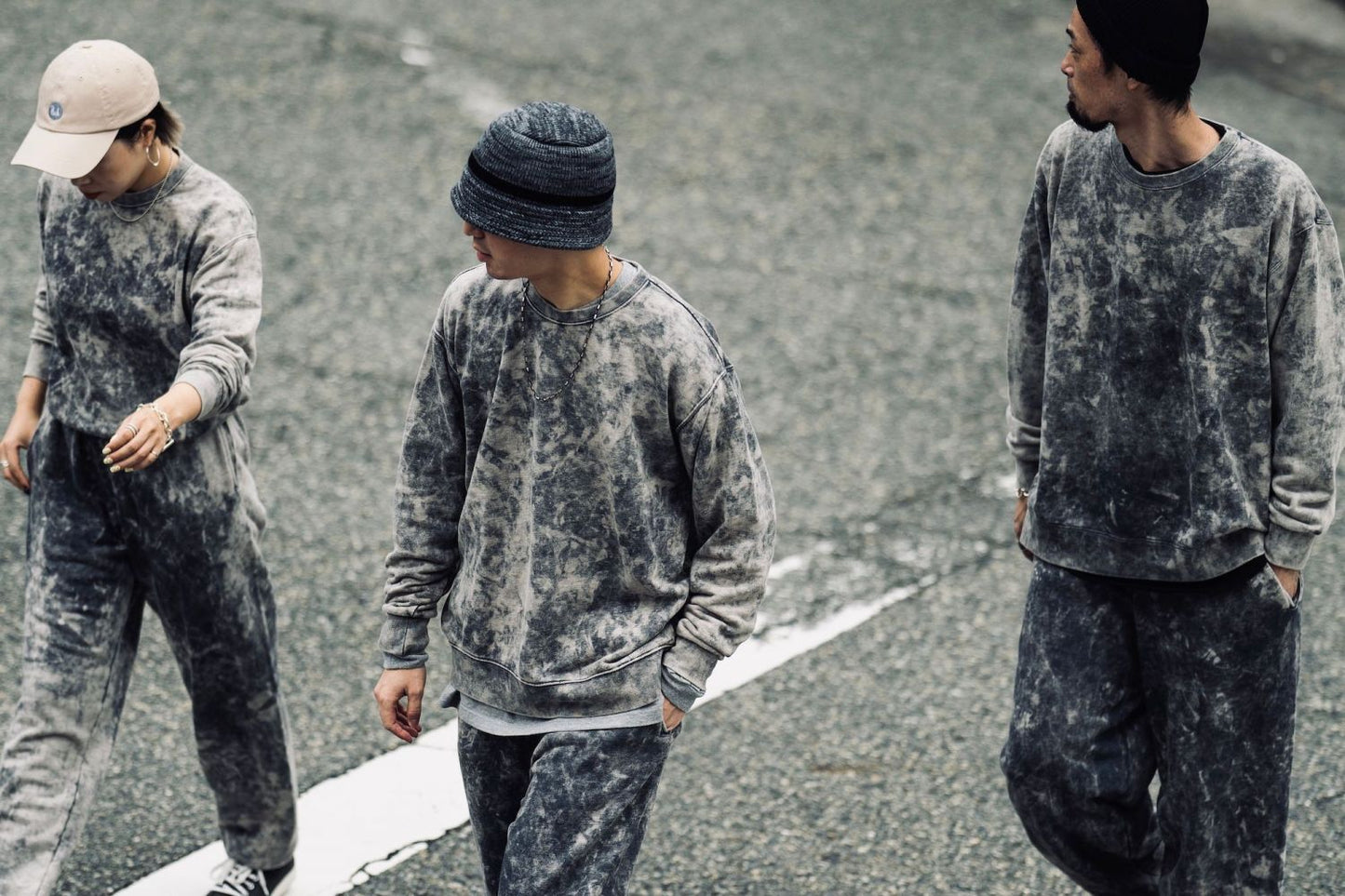 VOO-SPG-095 / SMOKY BLEACHED EZ / Black