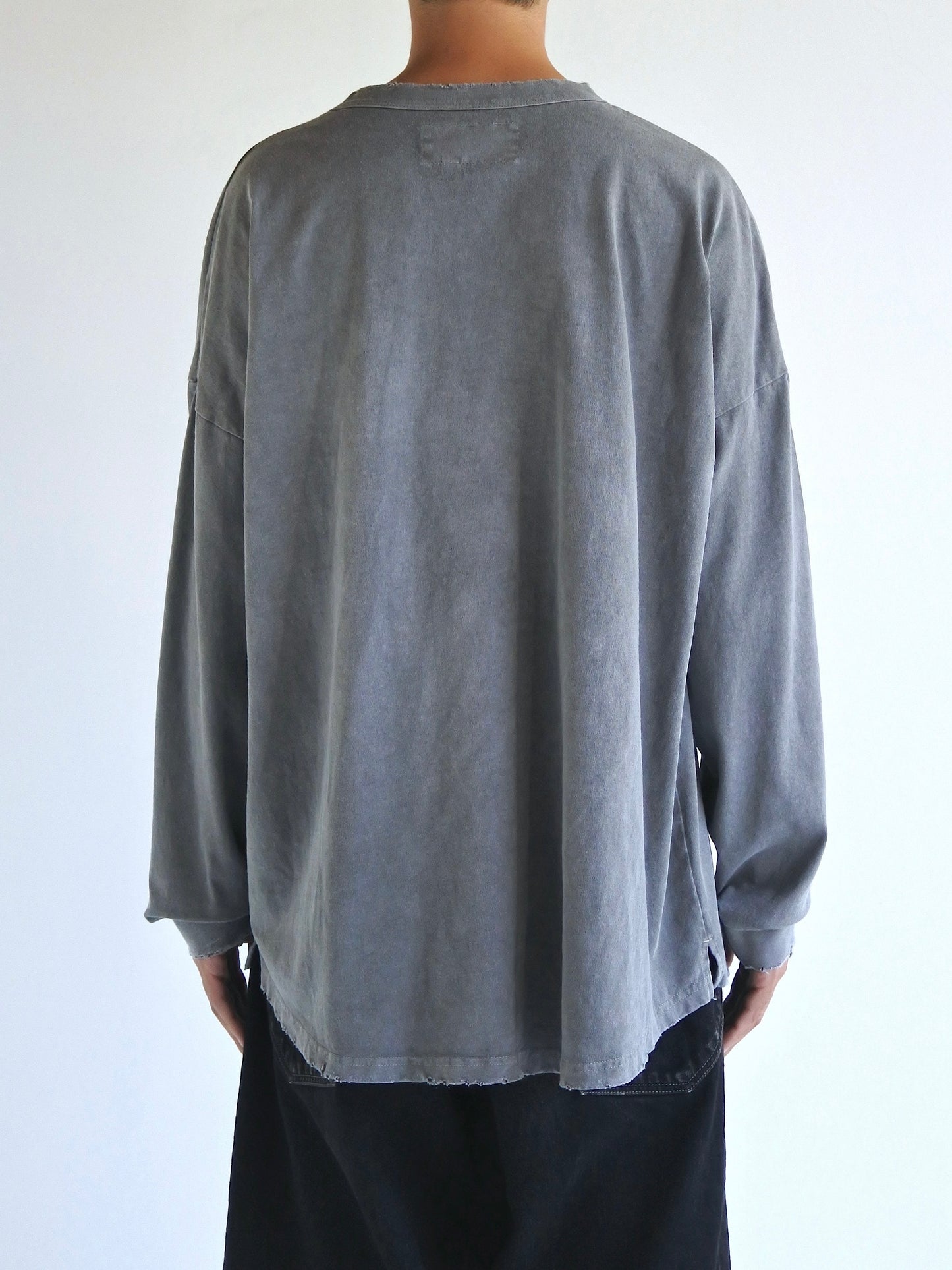 PIGMENT DYED POCKET L/S T-S / Gray