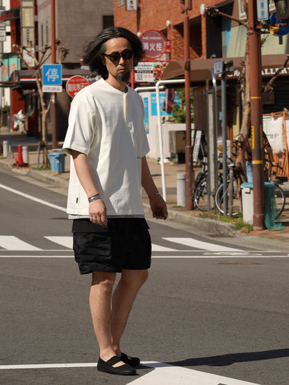 HENRY NECK SS TEE / White