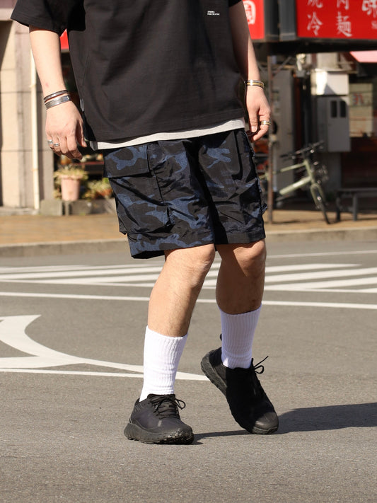 CAMO BAGGY CARGO SHORTS / Navy Camo