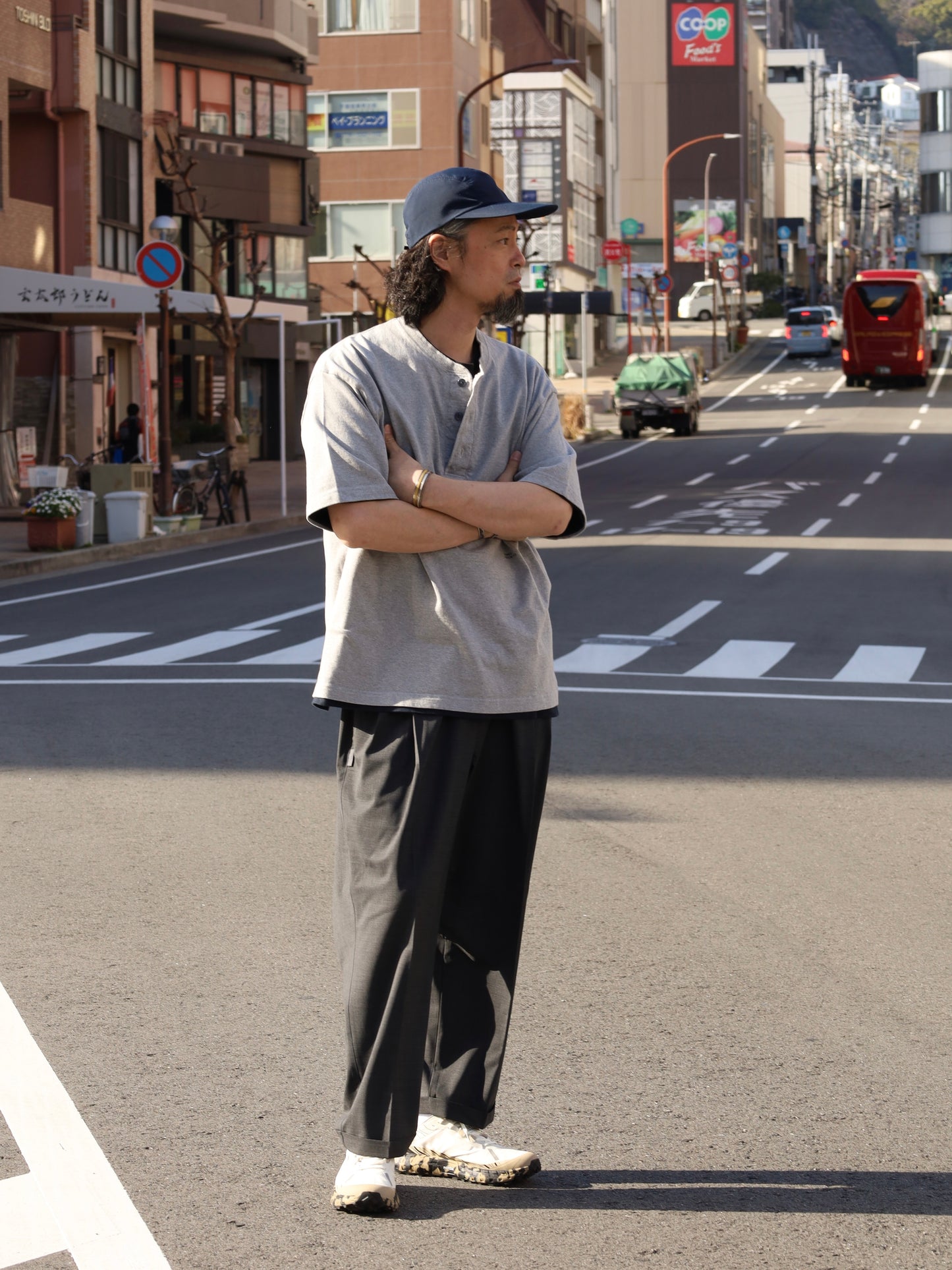 HENRY NECK SS TEE / Grey M