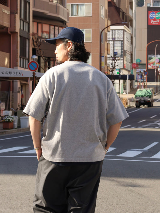 HENRY NECK SS TEE / Grey M