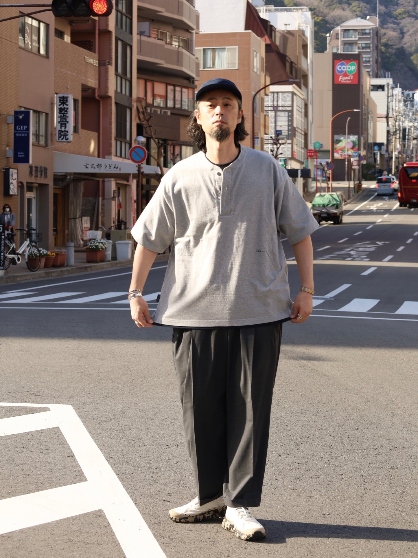HENRY NECK SS TEE / Grey M