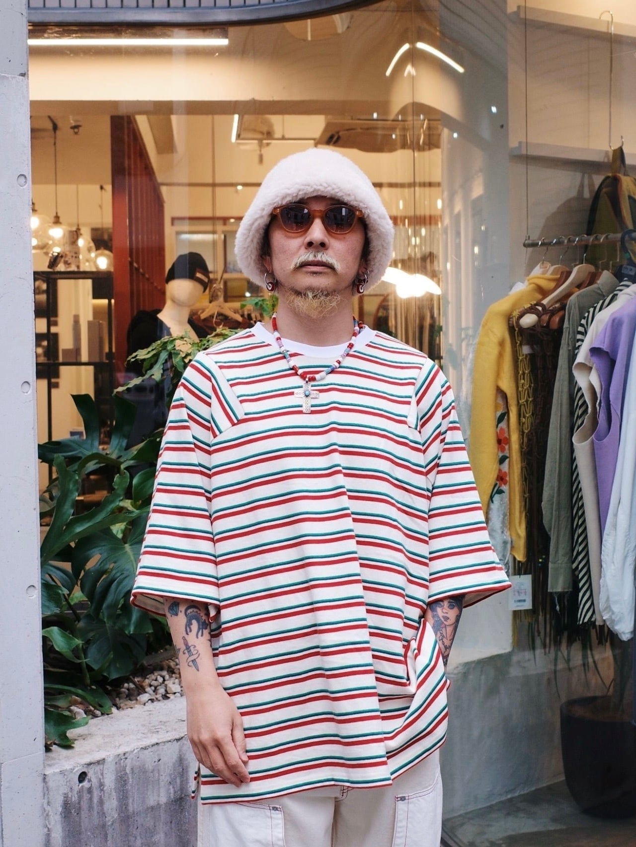 ＜4月末～5月上旬発売ご予約アイテム＞マルチボーダーパネルデイリーTシャツ / ホワイトムスク