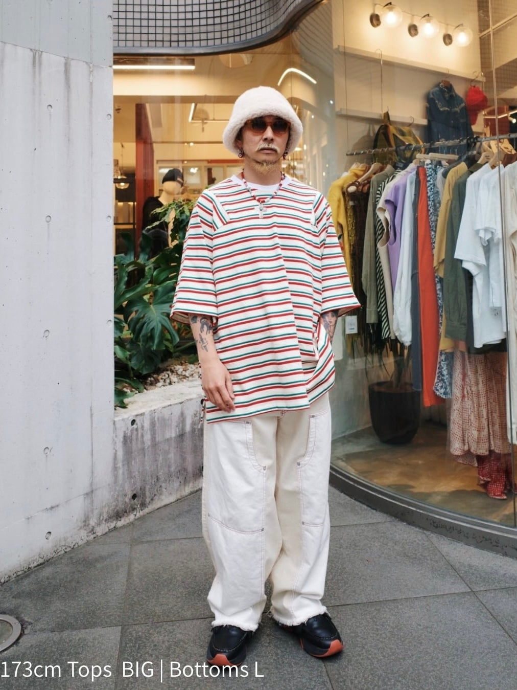 ＜4月末～5月上旬発売ご予約アイテム＞マルチボーダーパネルデイリーTシャツ / ホワイトムスク