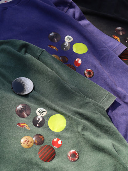 DUMMEAL BADGE SMOKY TEE / Smoky Green