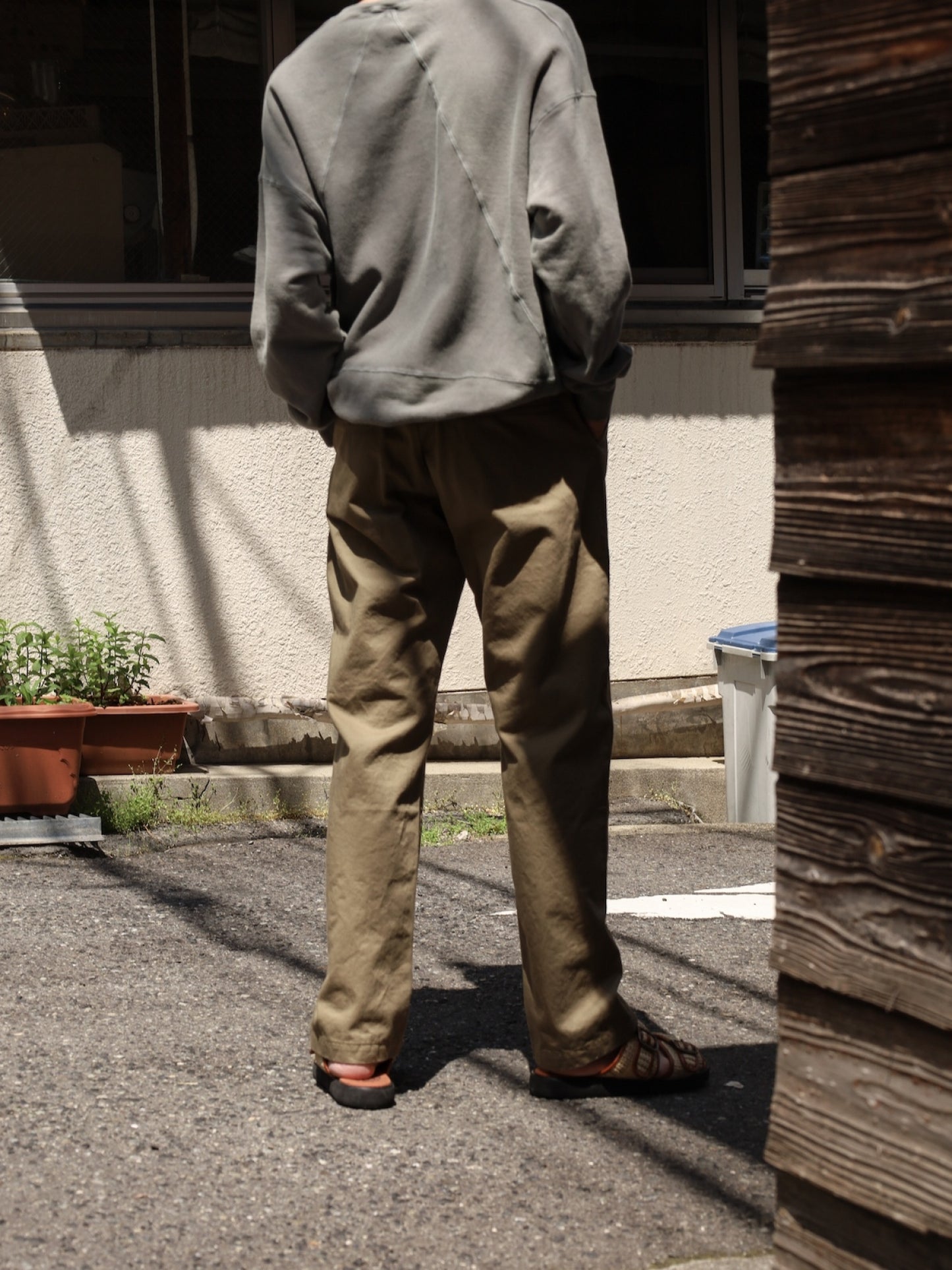 コードチノパンツ / サンドカーキ