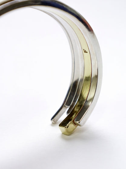 UNEVEN BARS BANGLE(Middle) / Silver × Brass