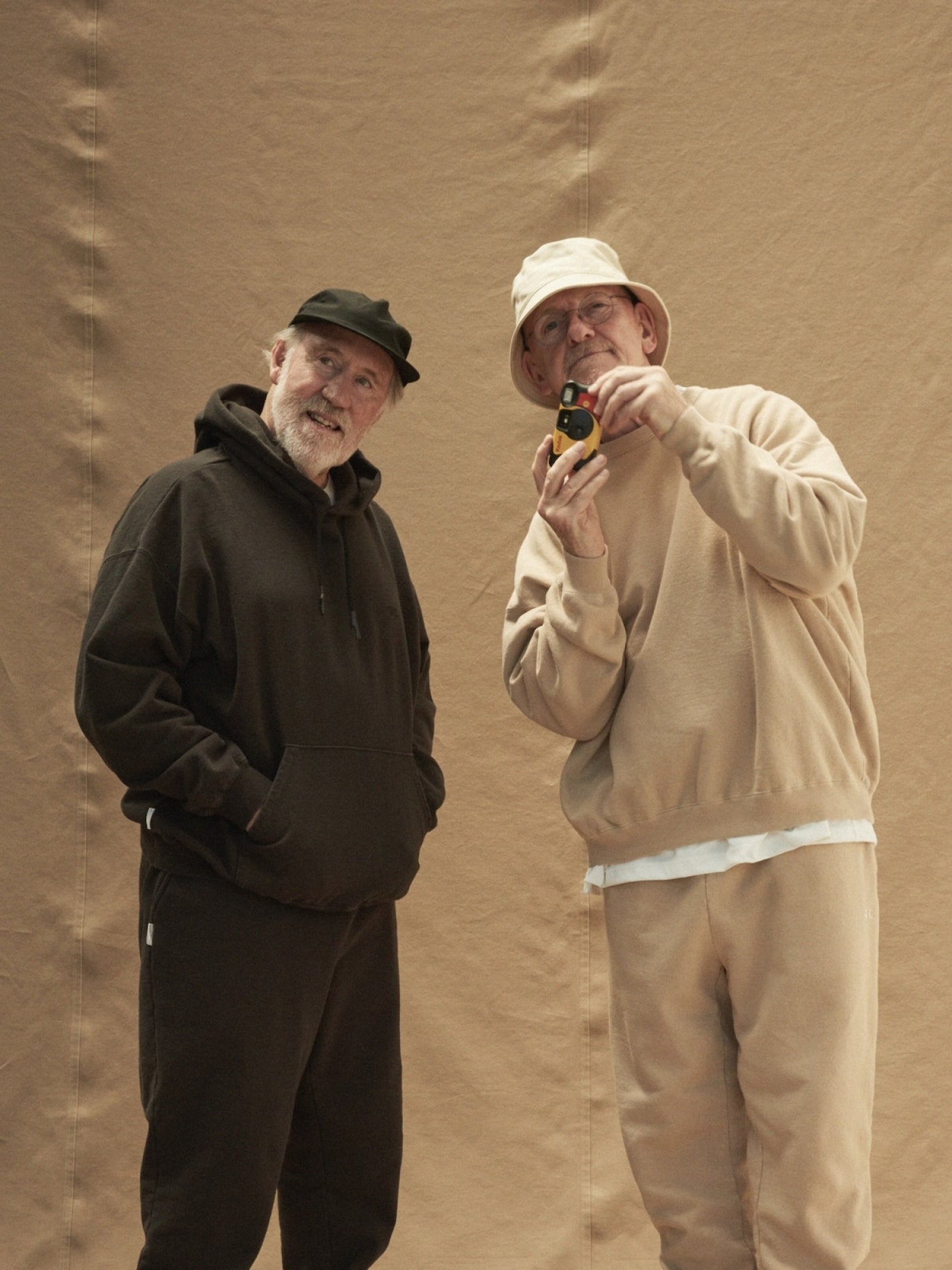 SFC HOODIE / Washed beige