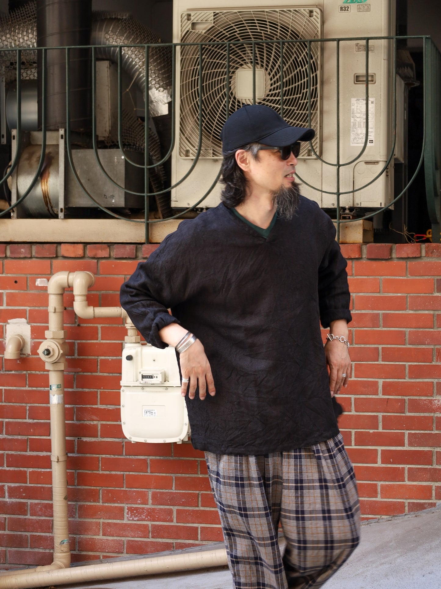 "fulton × CRANK PROJECTS" ハードリネンキャンバスファットシャツ / ブラック