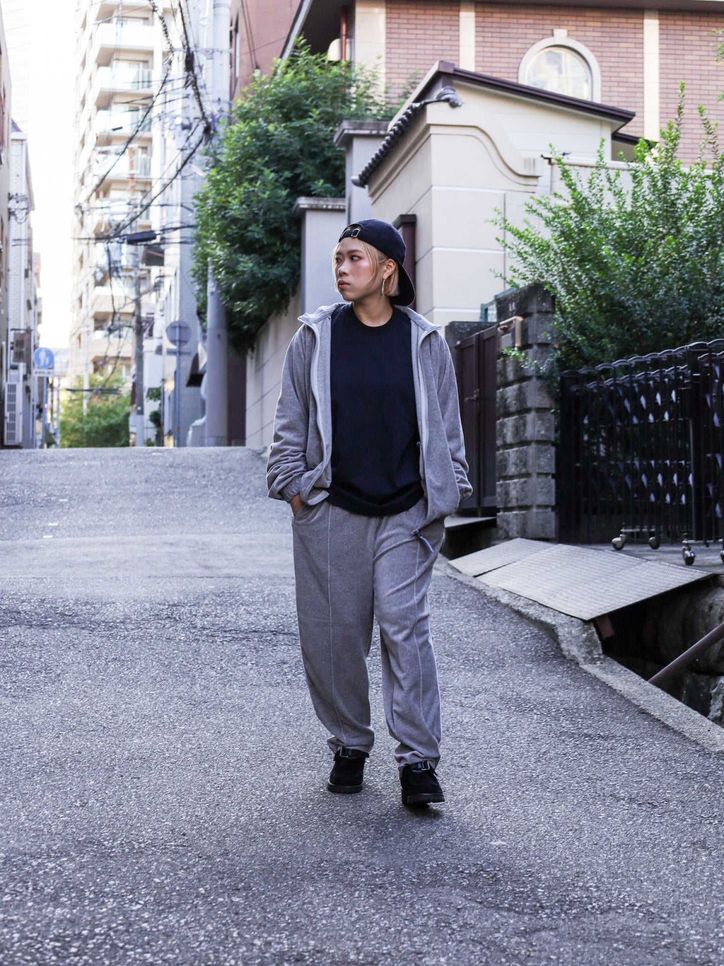 VELOUR TRACK JACKET / Grey