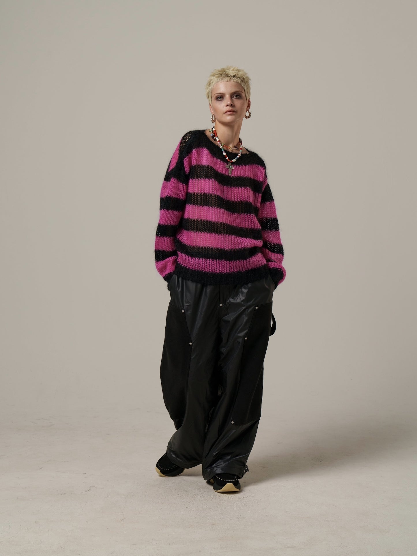 GLOSSY HYBRID WORK PANTS / Black