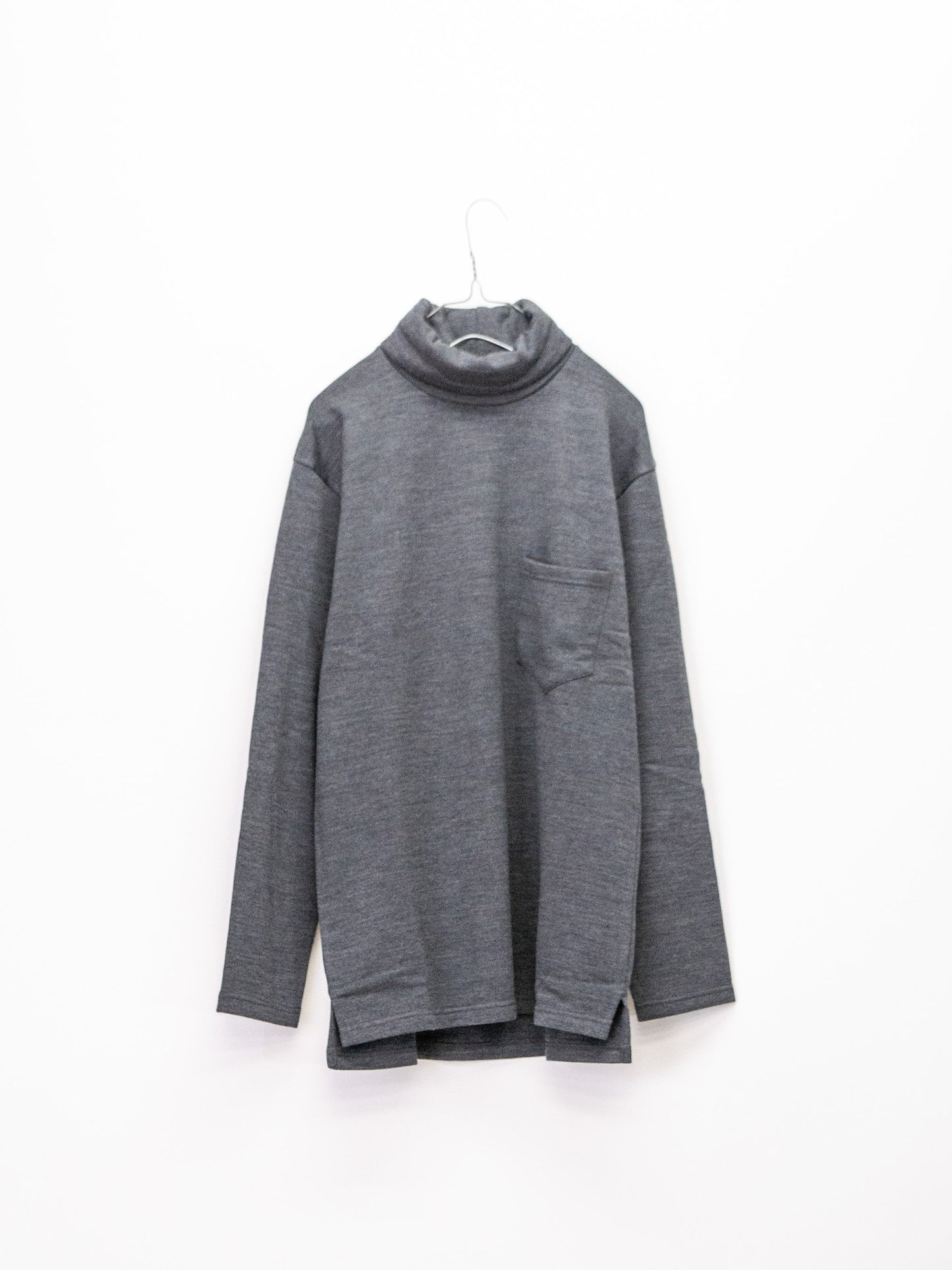 メリノウール裏毛タートルネック / グレー