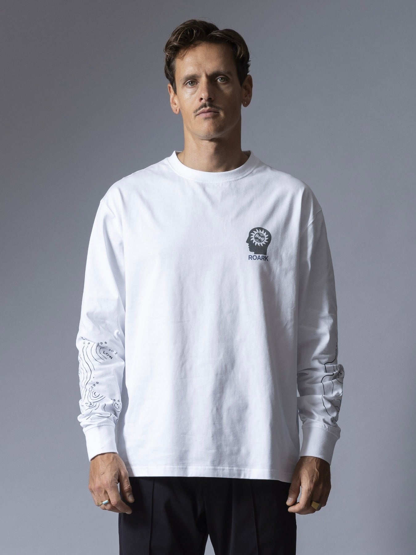 "NEVER FAILS" L/S TEE / White