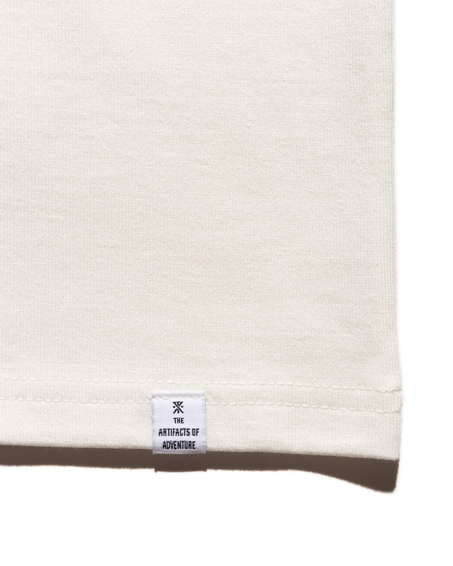 "PROVISIONS" FINE TECH DRY / White