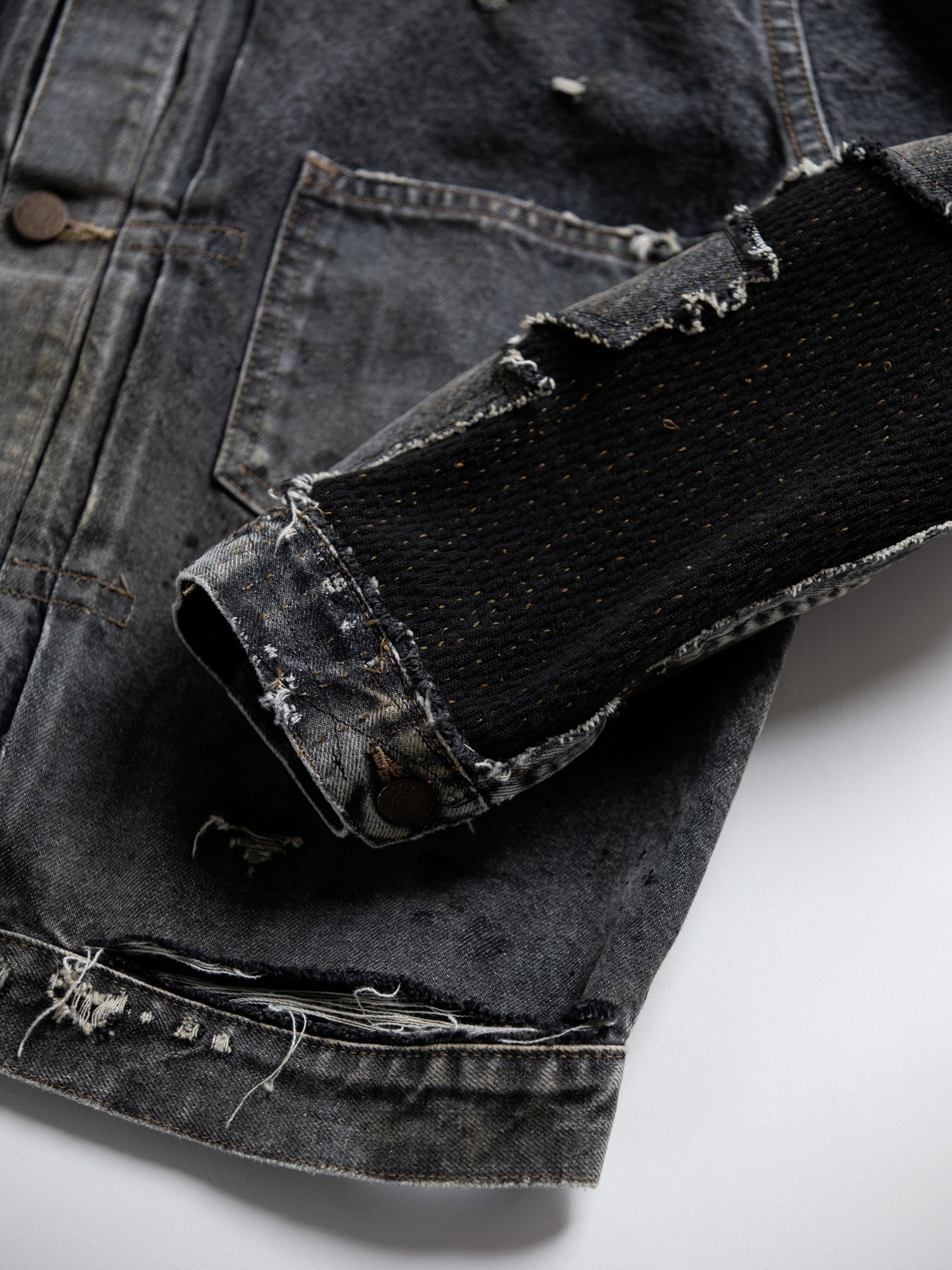 FRONT TUCK REMAKED BLACK DENIM JACKET / Black(remake)