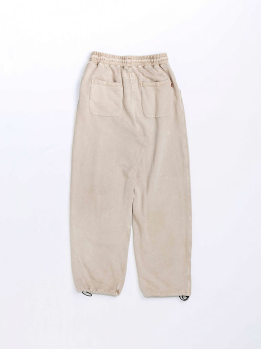 PIGMENT DYED TUCK WIDE SWEAT PANTS / Beige