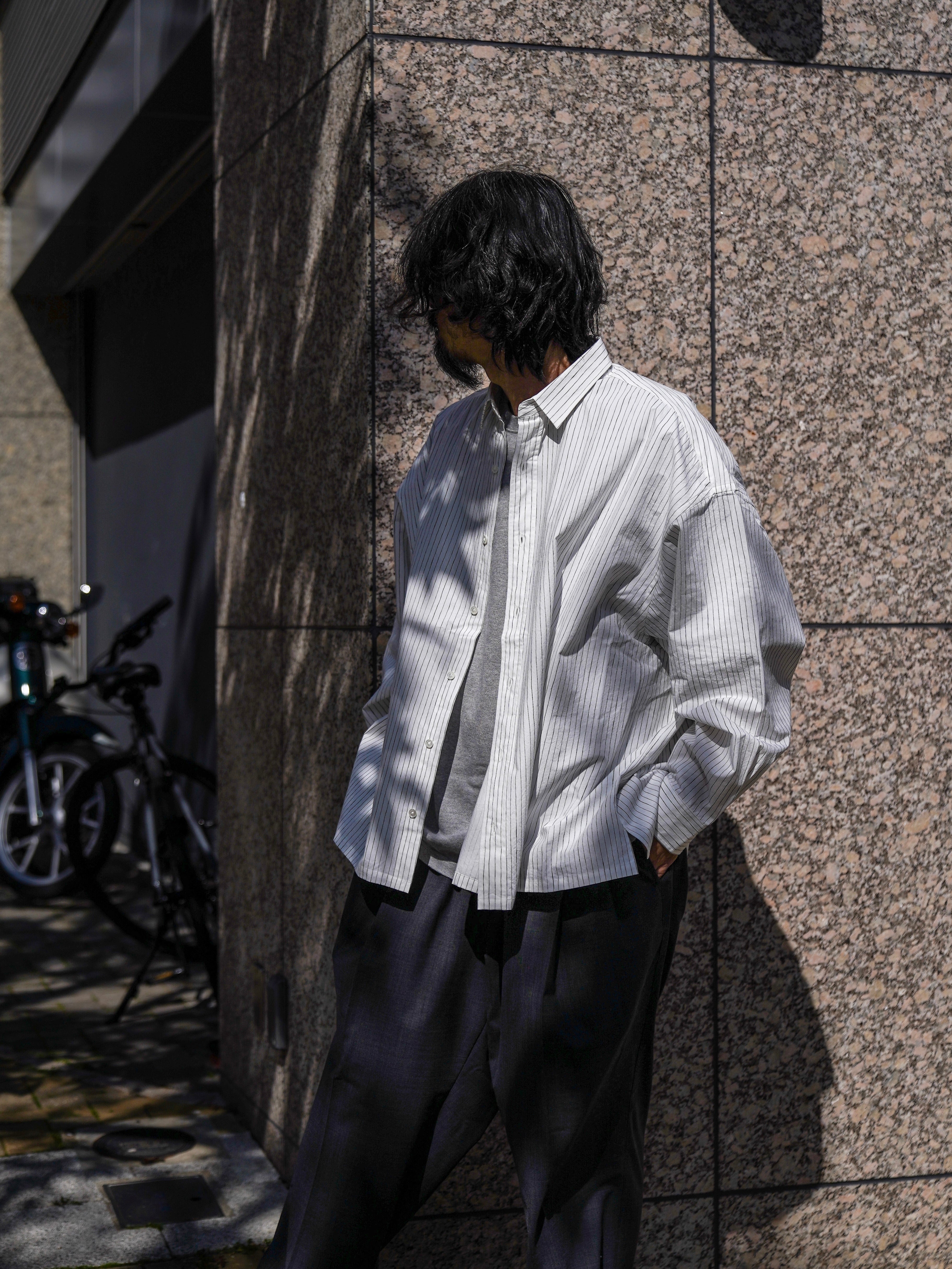 K*y様 S.F.C COTTON STRIPE SLIT SHIRT Whit COTTON STRIPE SLIT SHIRT / White – FLATBUSH