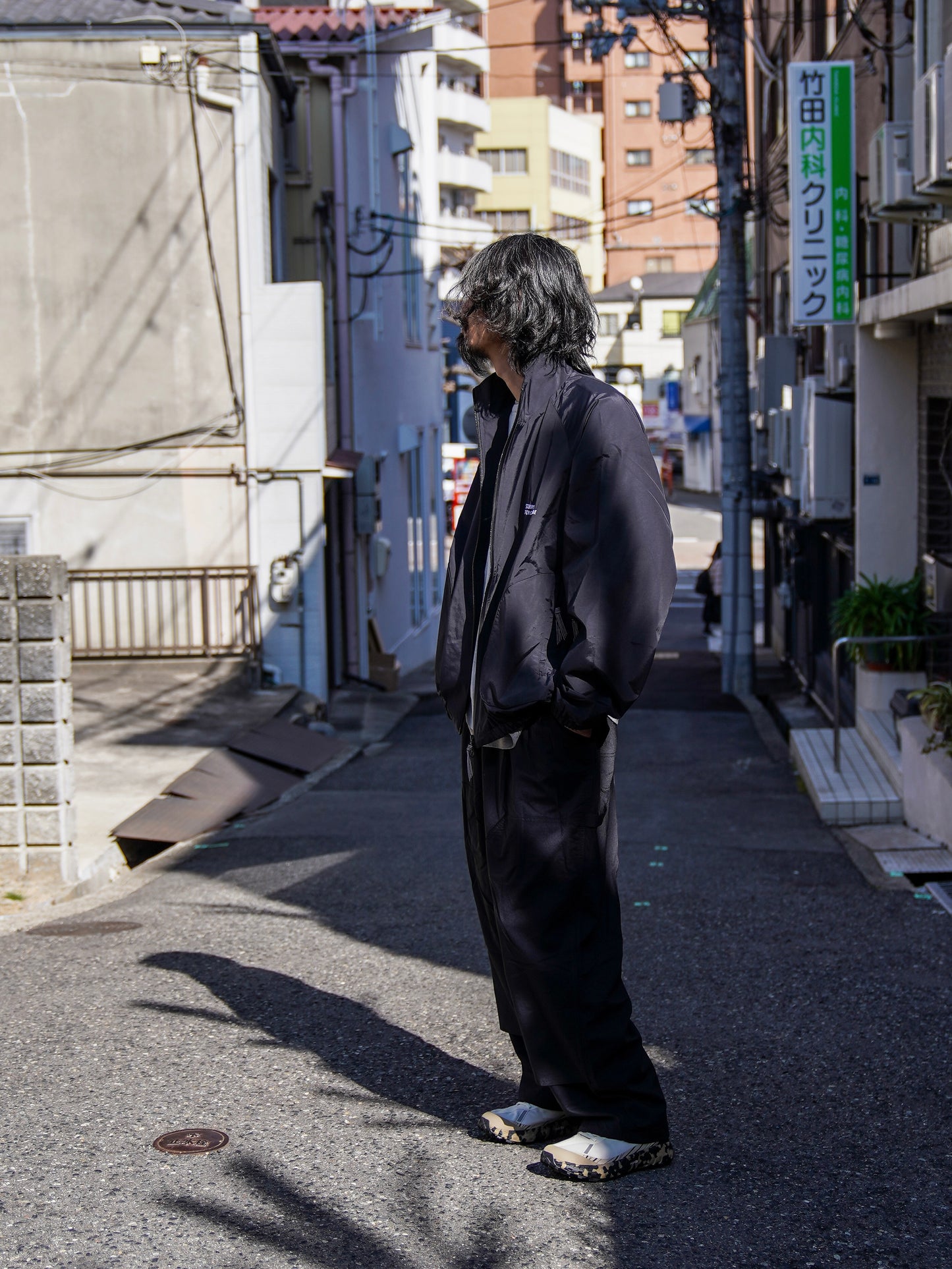 ZIP NYLON SPORTY JACKET / Black