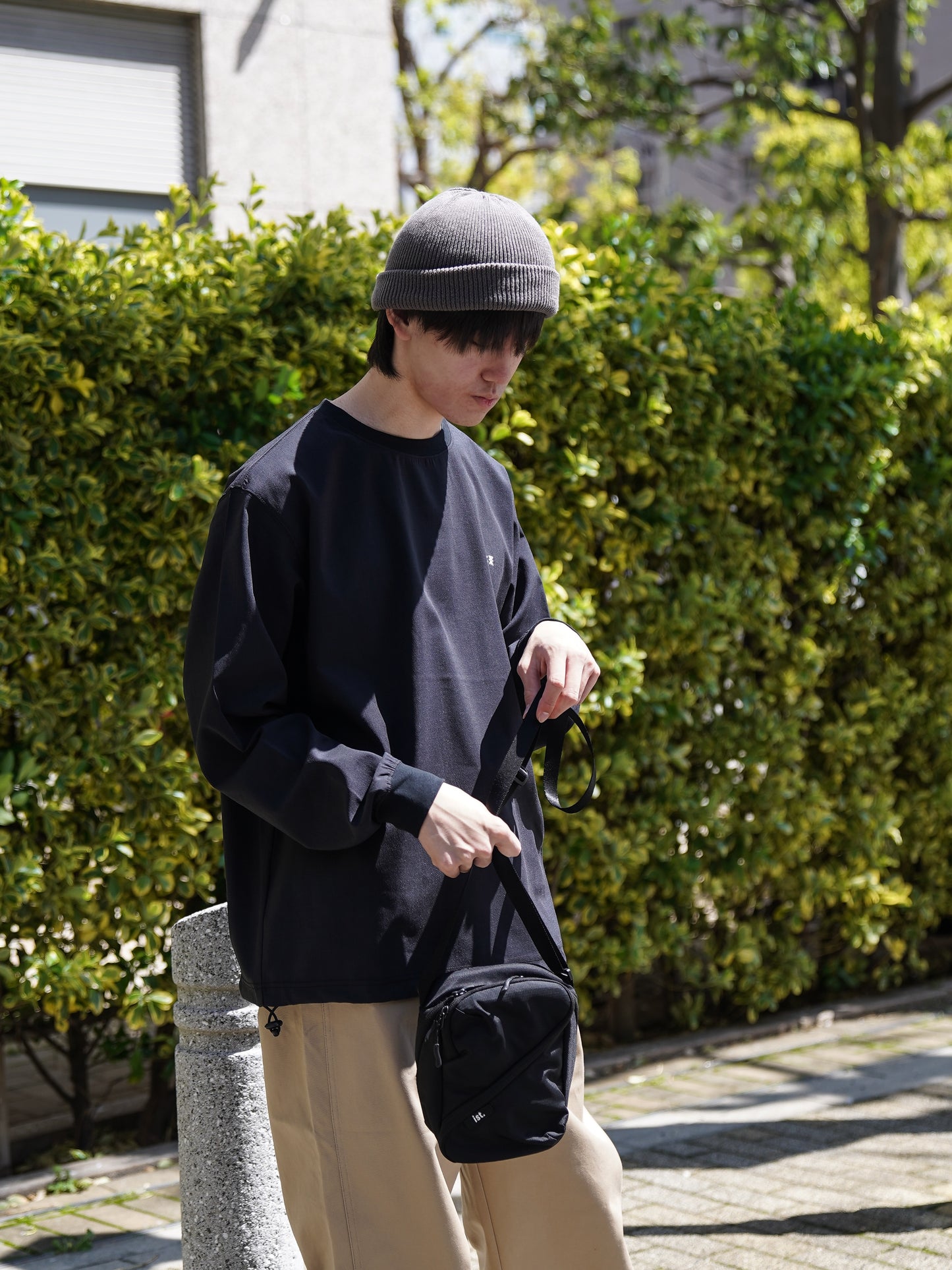 DELTA QD L/S CREW / Jet black