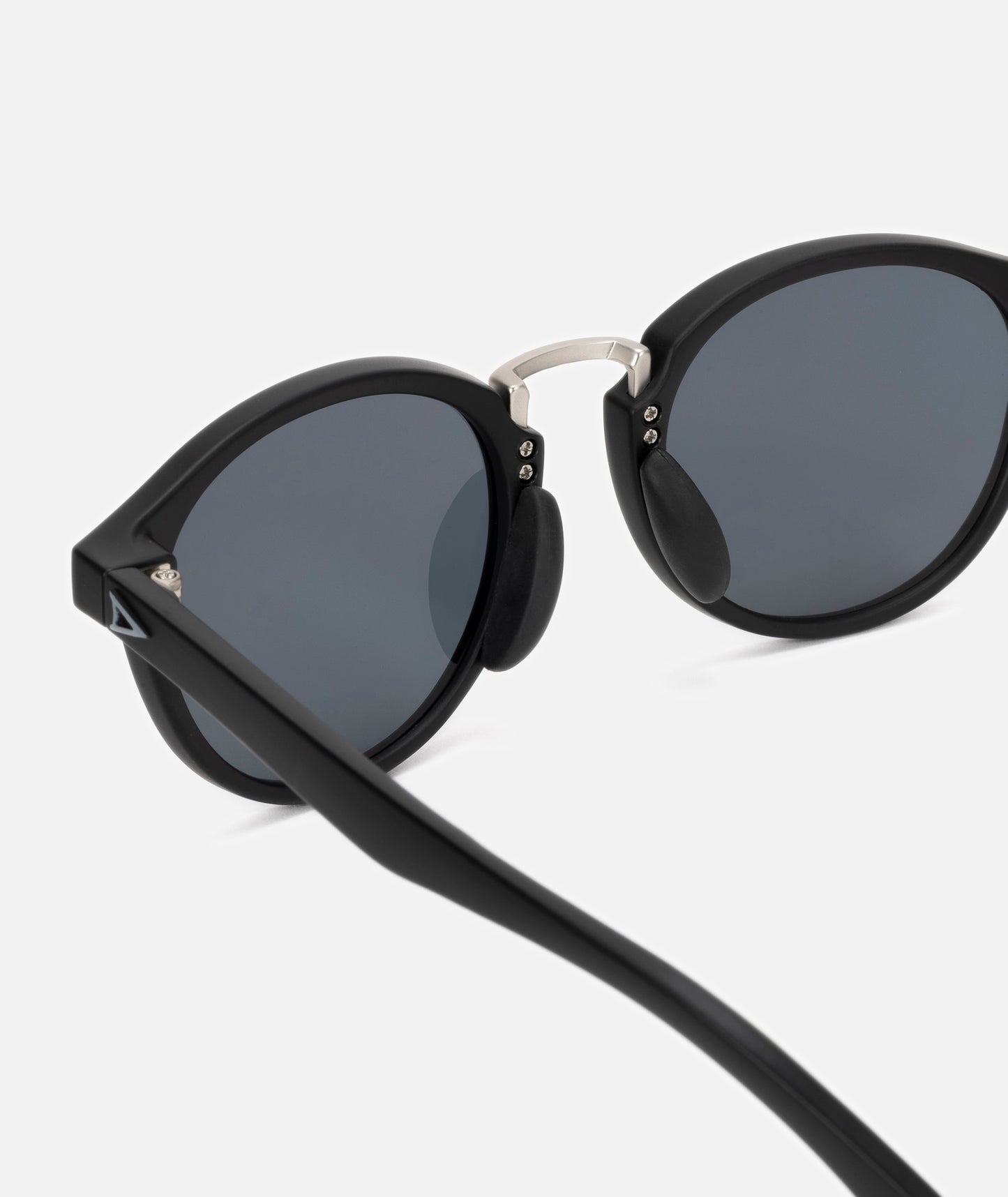 OLIVER(Frame:Matt Black) / 3models