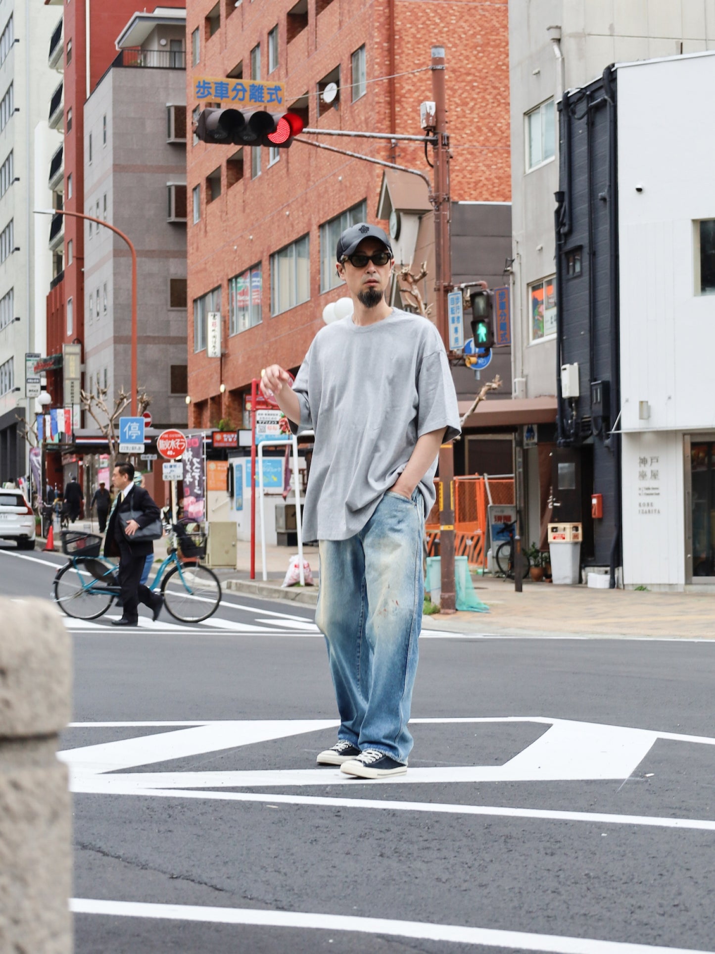 NEW BASIC SS TEE / Grey