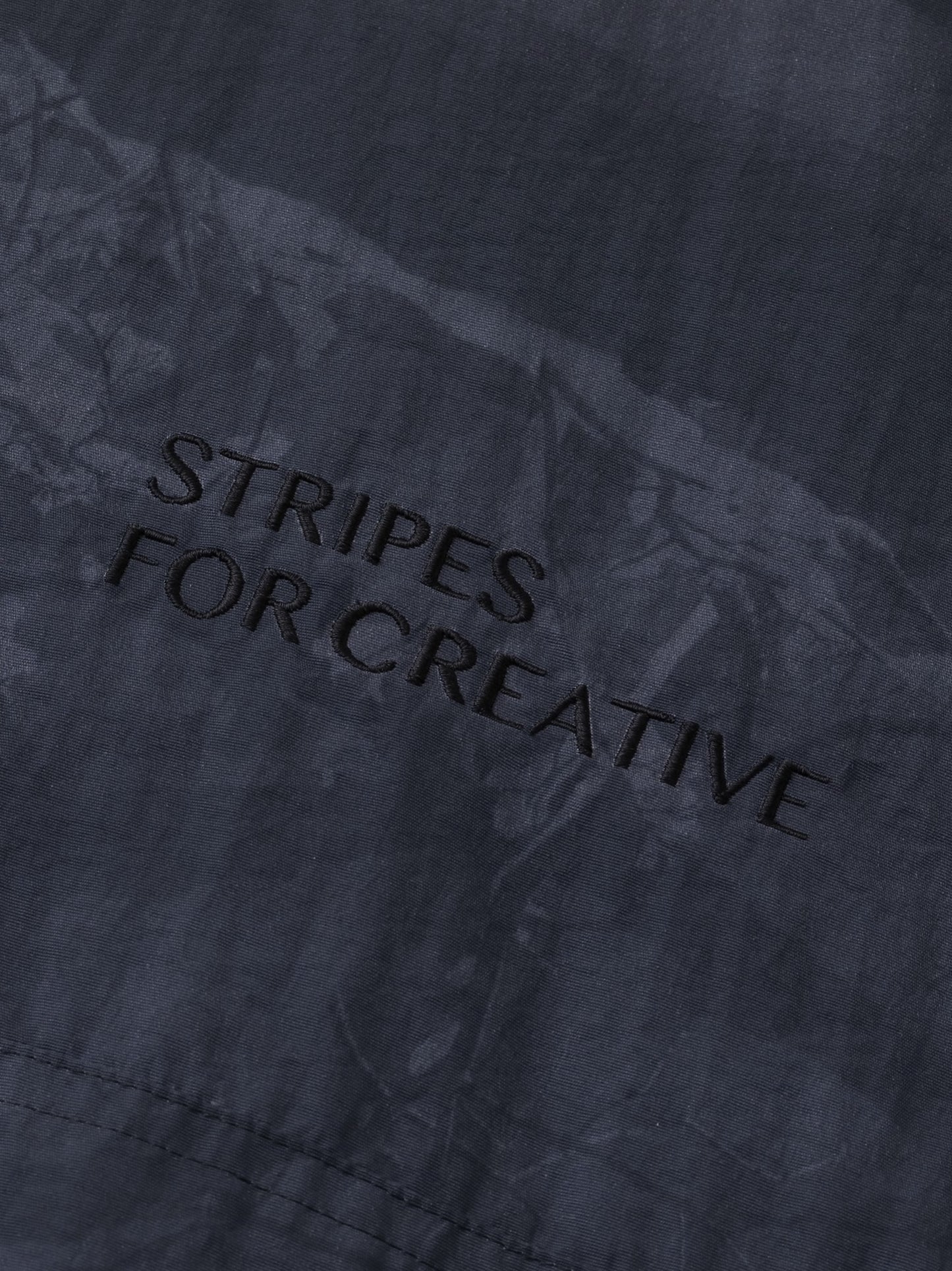 WINDBREAKER JACKET (REAL TREE CAMO) / Black tree camo