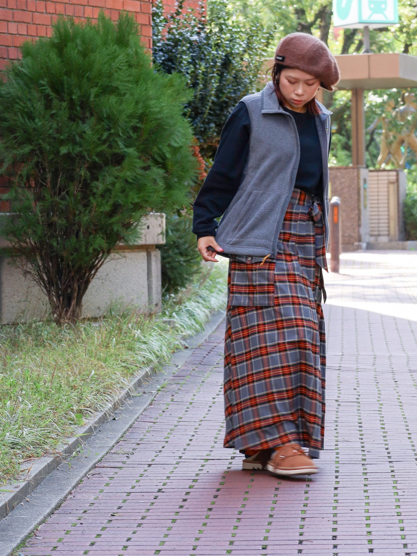 MEN'S MOUNTAIN CLASSIC FLEECE VEST / Charcoal heather