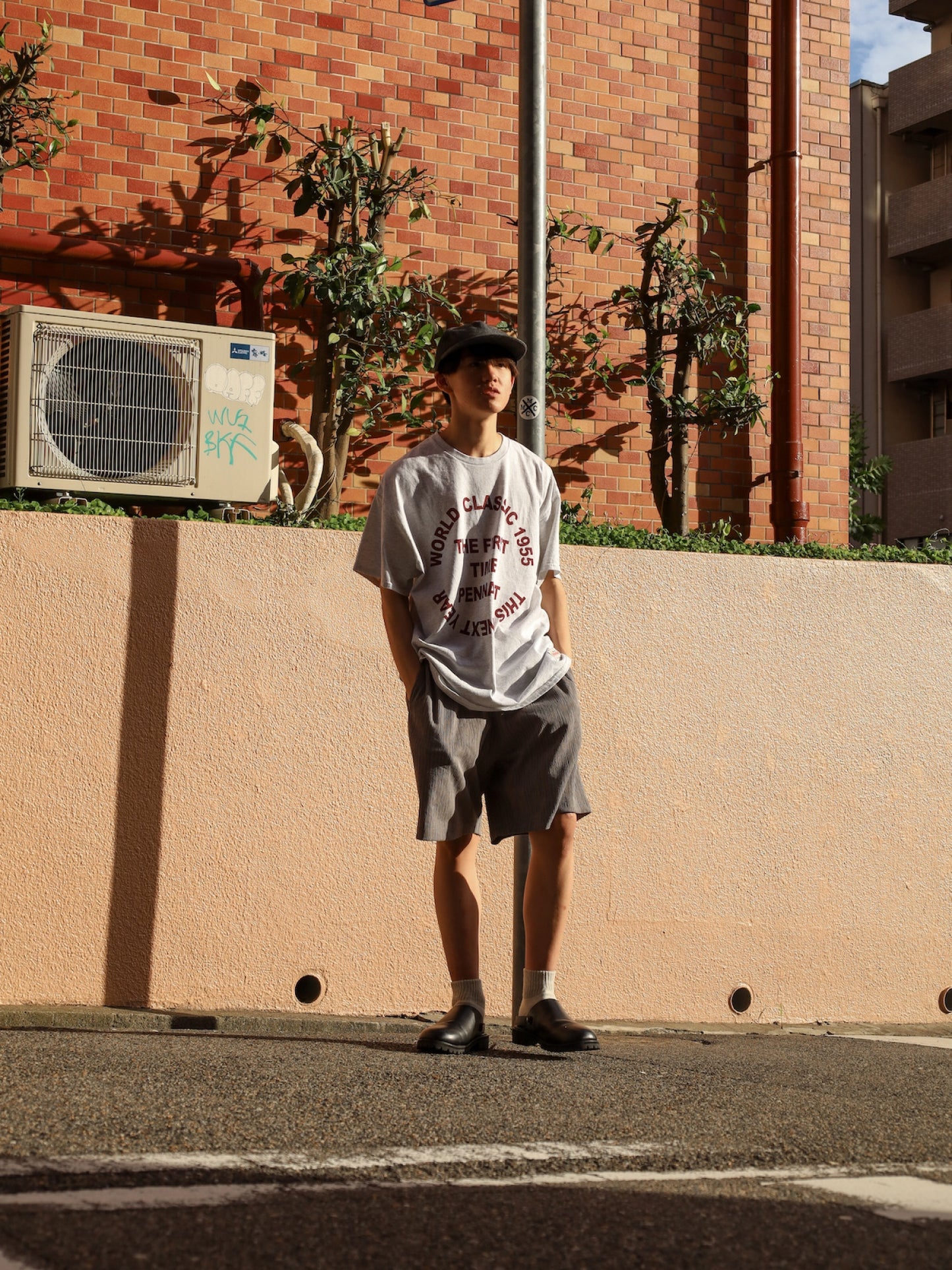 WILLOW EZ SHORTS / Gray