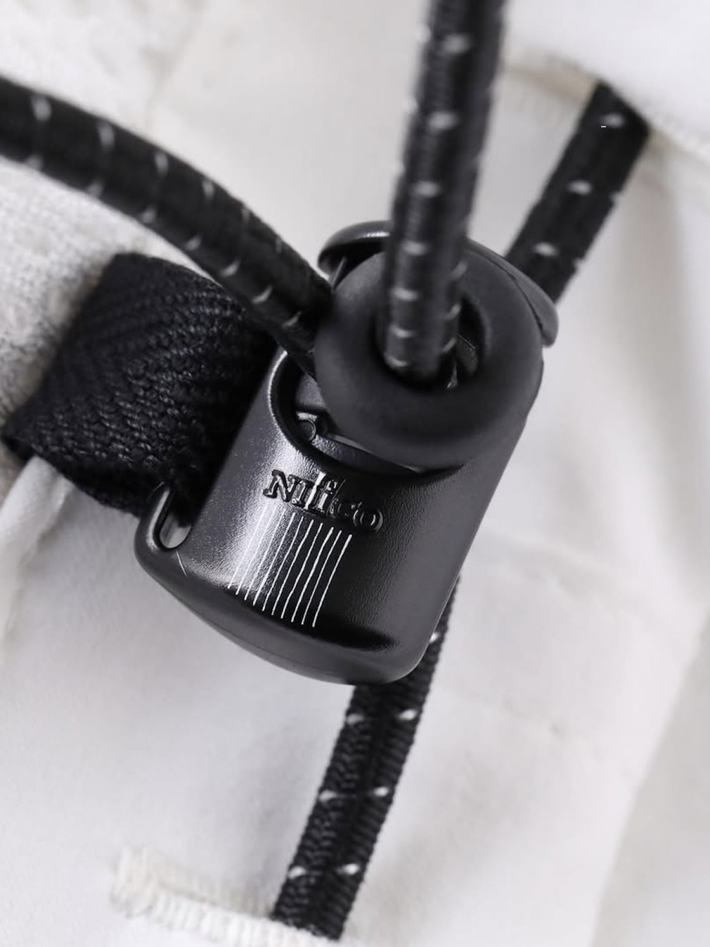 PARACHUTE PANTS / White