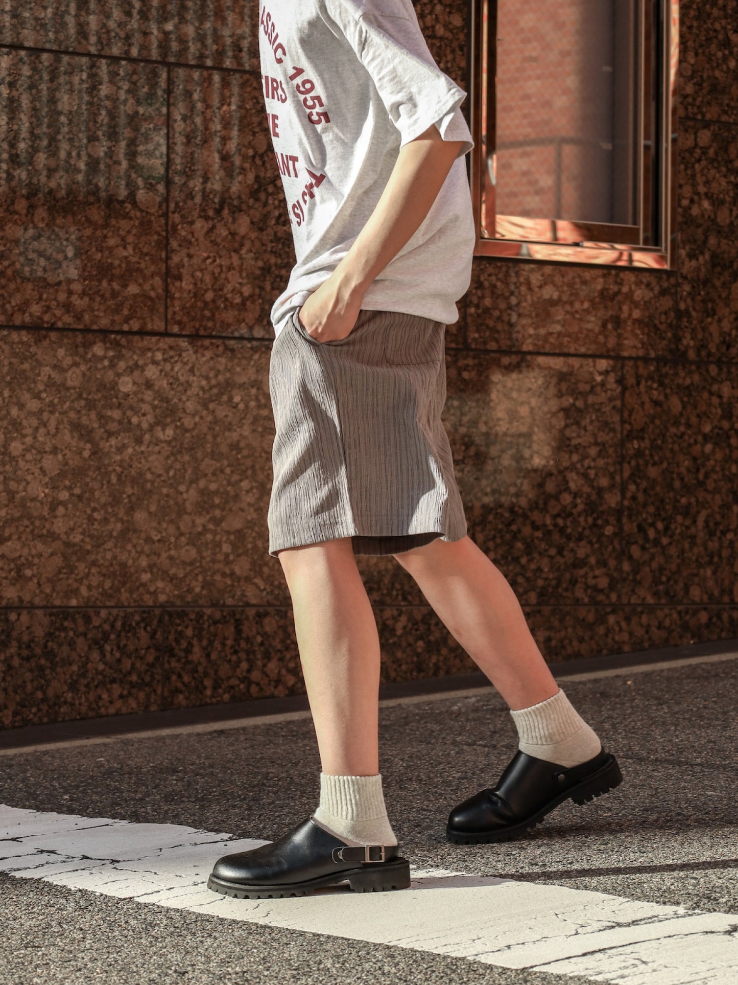 WILLOW EZ SHORTS / Gray