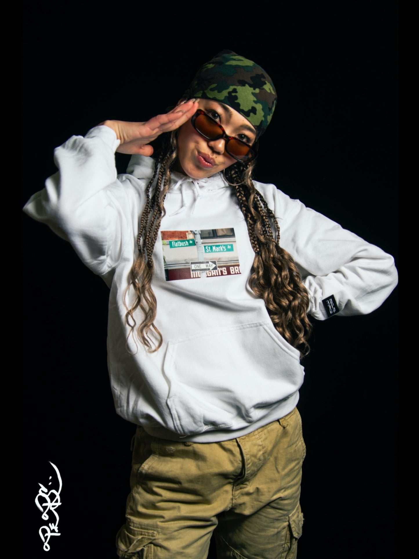 【212.MAG×fulton】FLATBUSH HOODY / White