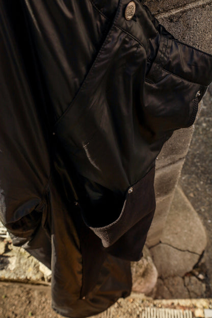 GLOSSY HYBRID WORK PANTS / Black