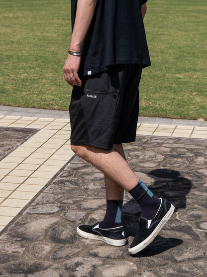 BOATMAN TECH SHORTS / Black