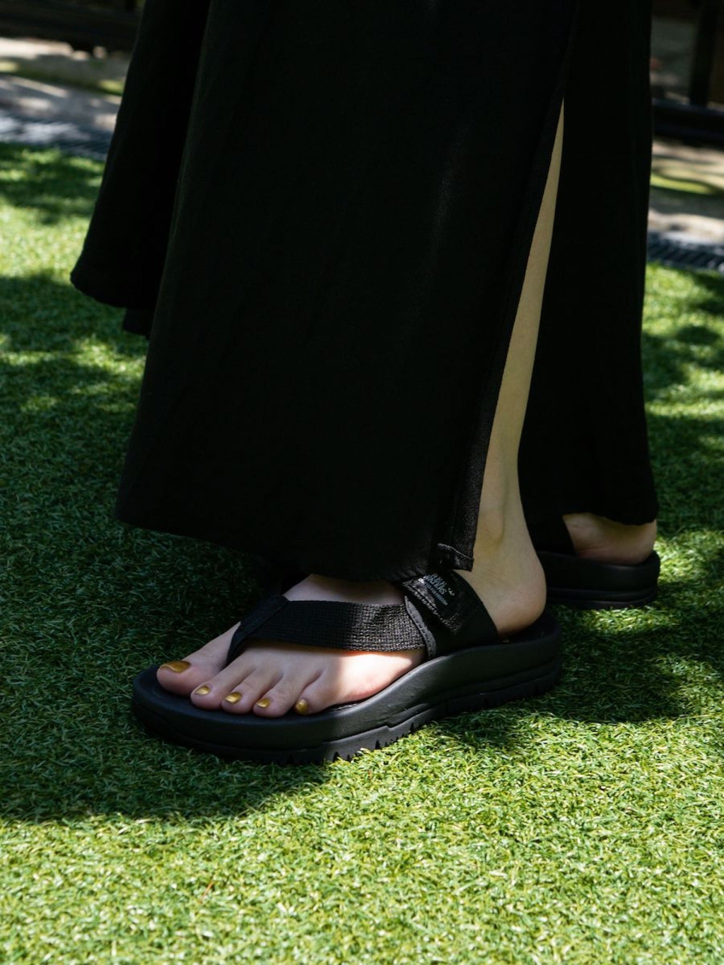 TRIFECTA / Black/Black