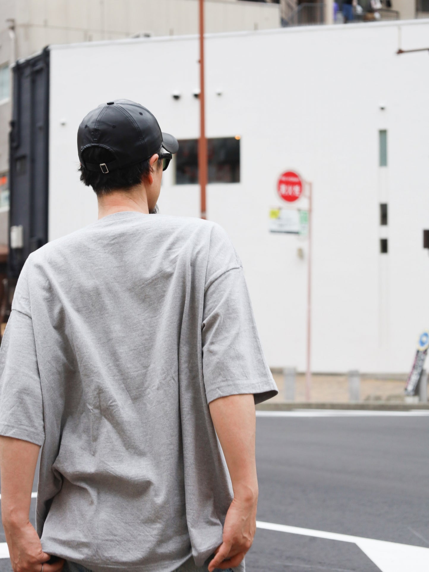 NEW BASIC SS TEE / Grey