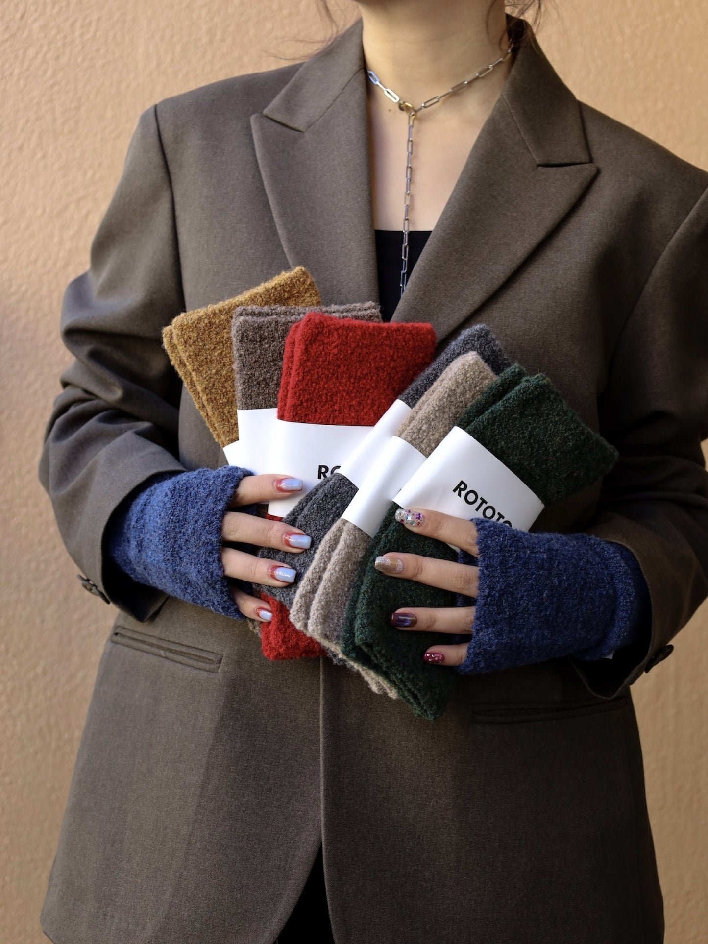 SEAMLESS HAND WARMER ”WOOL FLEECE” / 7colors