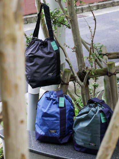 LIGHTWEIGHT CYLINDER TOTE WITH POCKET / 3colors