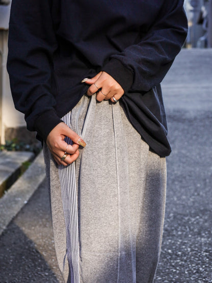 VELOUR TRACK PANTS / Grey