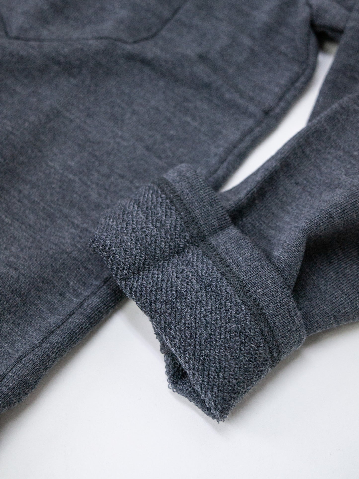 メリノウール裏毛タートルネック / グレー