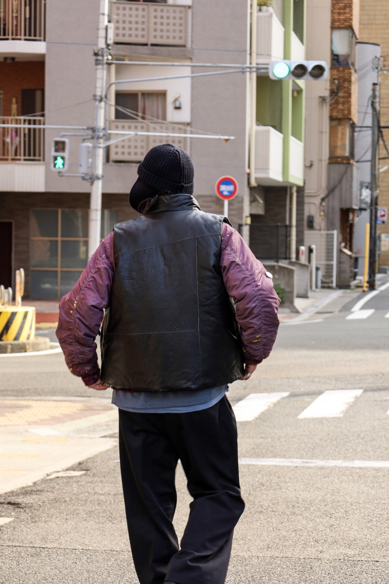 EXELEZA REV VEST / Black