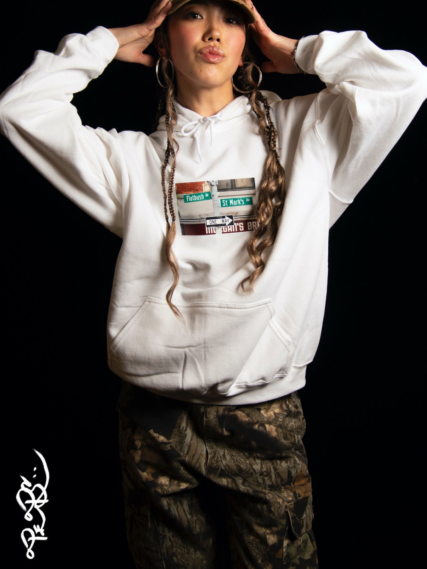 【212.MAG×fulton】FLATBUSH HOODY / White