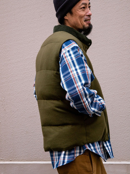 PUFF VEST / Olive