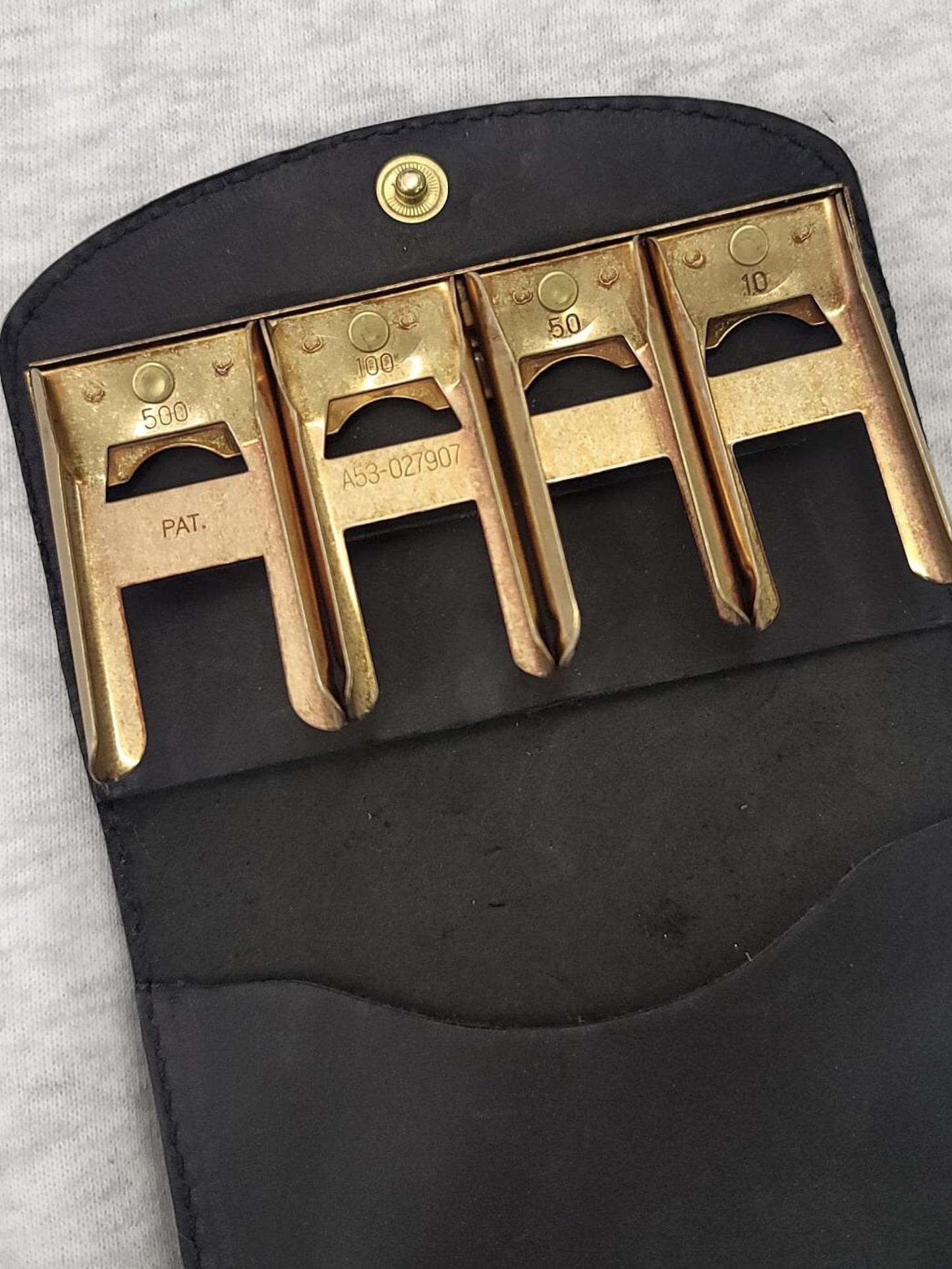 LEZA COIN EATER / 3colors