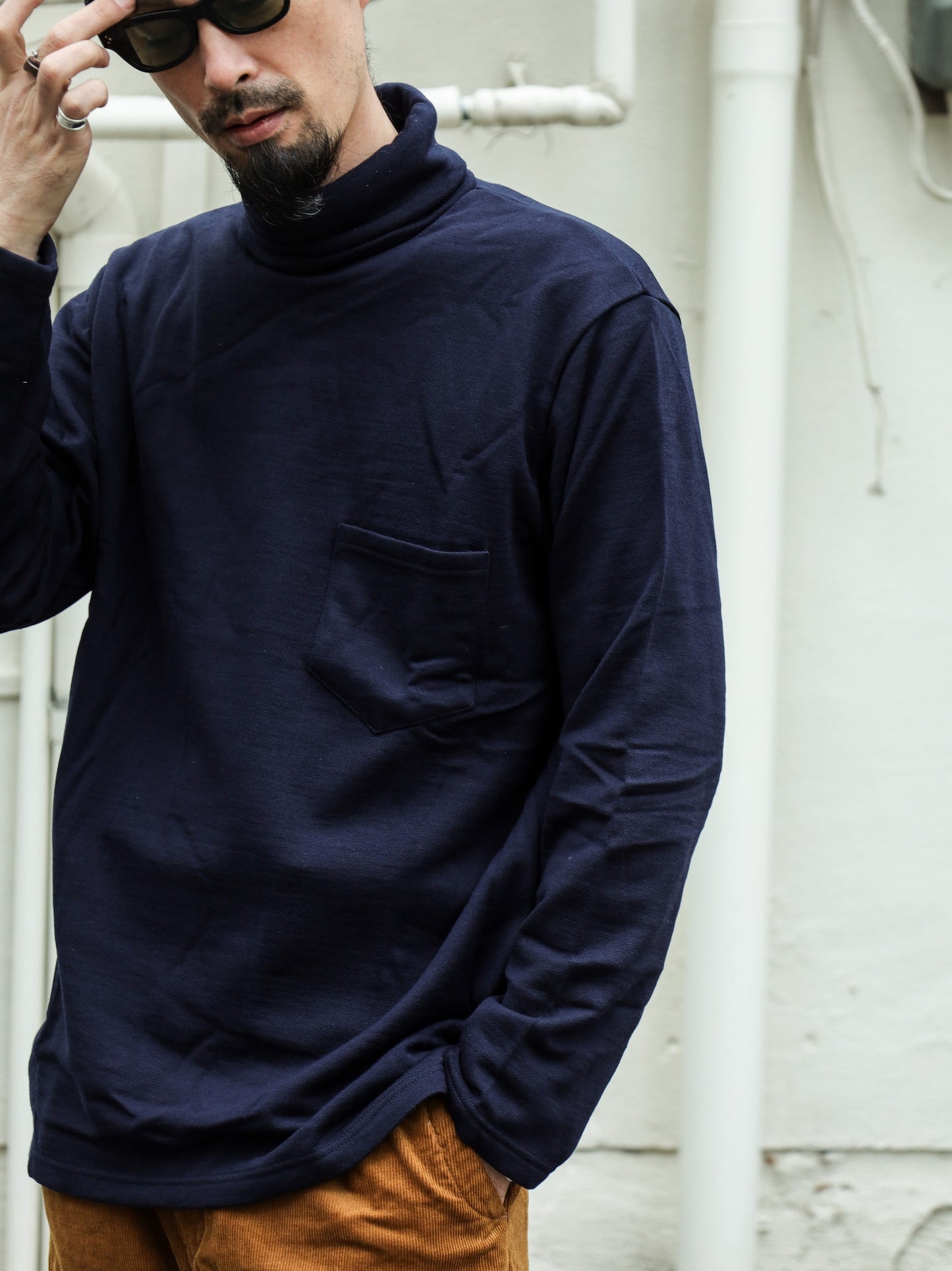 メリノウール裏毛タートルネック / ネイビー