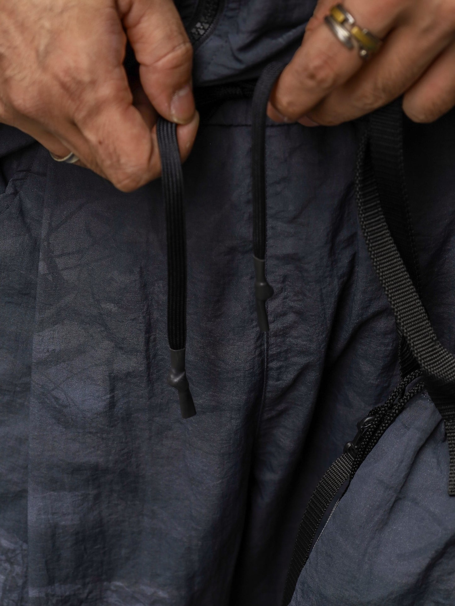 WIDE TAPERED EASY PANTS (REAL TREE CAMO) / Black tree camo