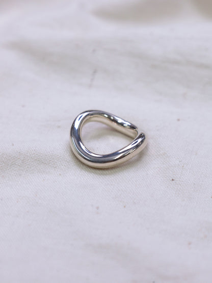 S925 CURVE RING / Silver